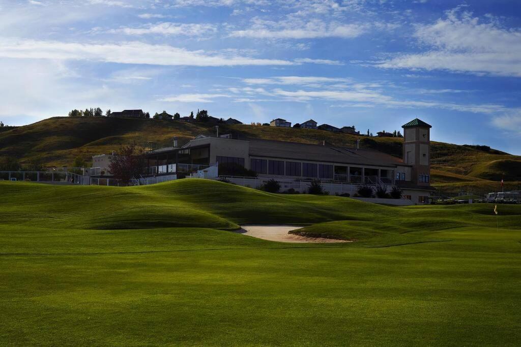 Paradise Canyon Golf Resort, Luxury Condo M409 Lethbridge Exterior photo